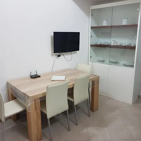 La Perla Del Barocco Oda ve Kahvaltı Lecce